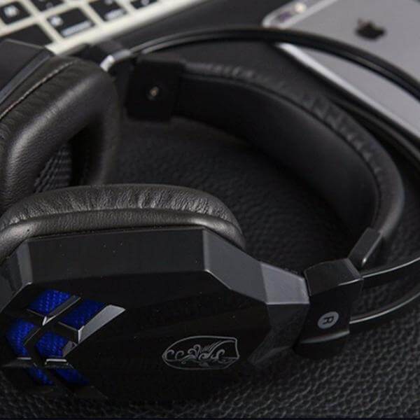 Vibration Headphones Gaming Audio Over Head Earphones Noise Cancelling